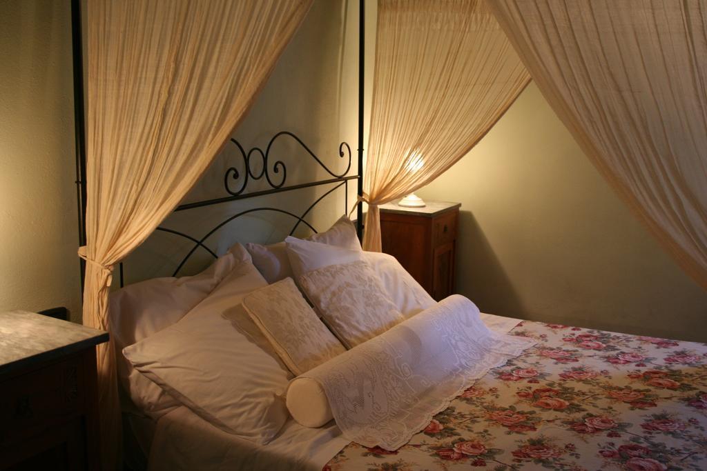 Antico Casale Pozzuolo Villa Seggiano Room photo