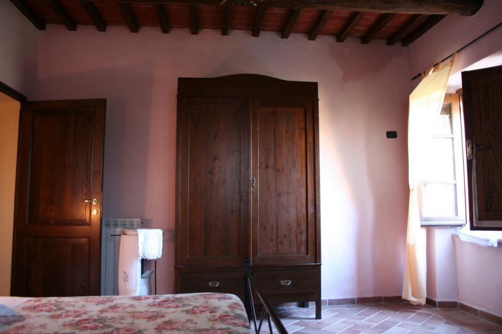Antico Casale Pozzuolo Villa Seggiano Room photo